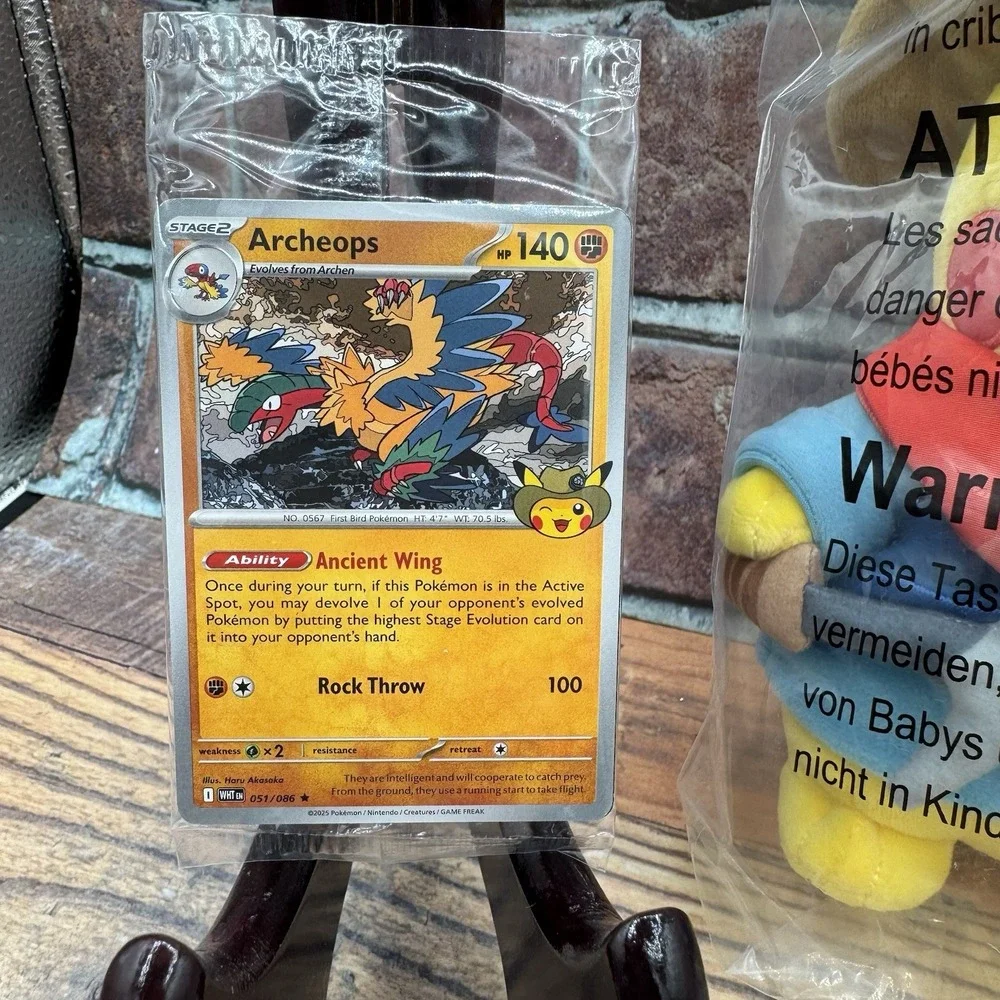 Pokemon Fossil Museum Chicago Excavator Pikachu Plush + Promo Card SEALED